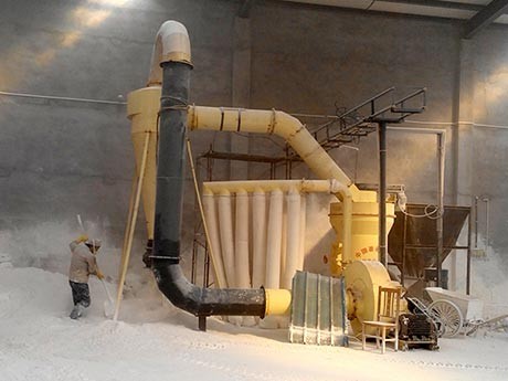 超細磨粉機價格是多少，河南紅星來為您爆料