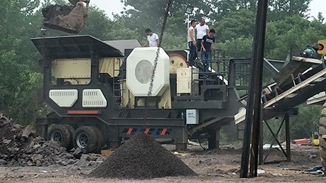 山西移動式煤炭破碎機(jī)加工視頻