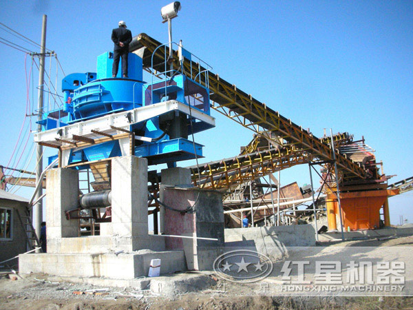 沉積巖制砂機(jī)現(xiàn)場(chǎng)圖片