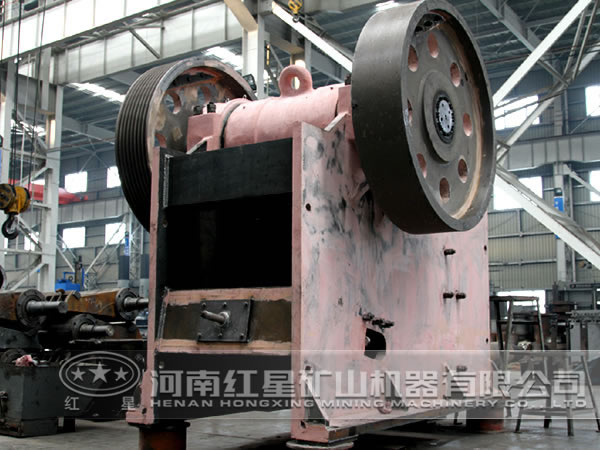 綠柱石破碎機(jī)車間