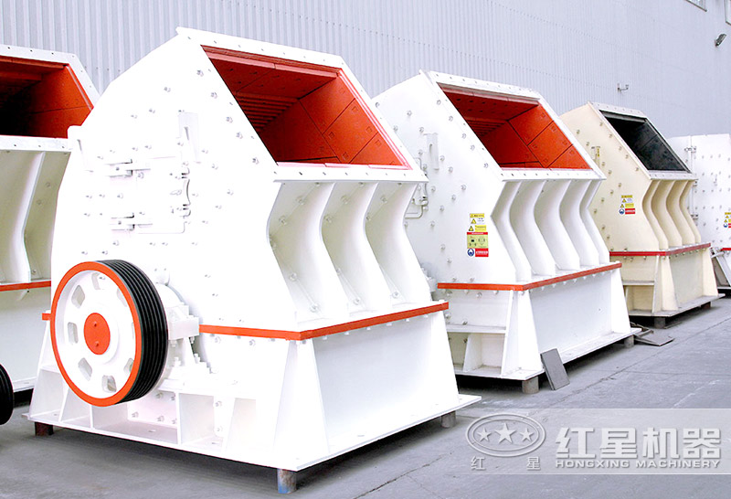 錘式制砂機側面圖類似于蝸牛外殼 錘式制砂機側面圖類似于蝸牛外殼