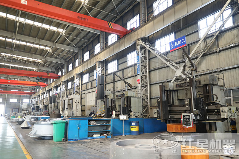 紅星機器石英砂環保設備制造車間實拍 紅星機器石英砂環保設備制造車間實拍