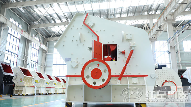 反擊破出料針片少,粒型好 反擊破出料針片少,粒型好