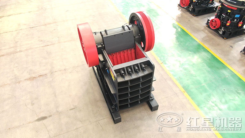 小型柴油顎式破碎機 小型柴油顎式破碎機