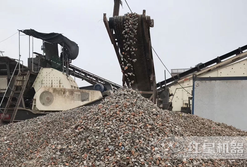 一小時500噸石頭碎石機作業現場實拍 一小時500噸石頭碎石機作業現場實拍