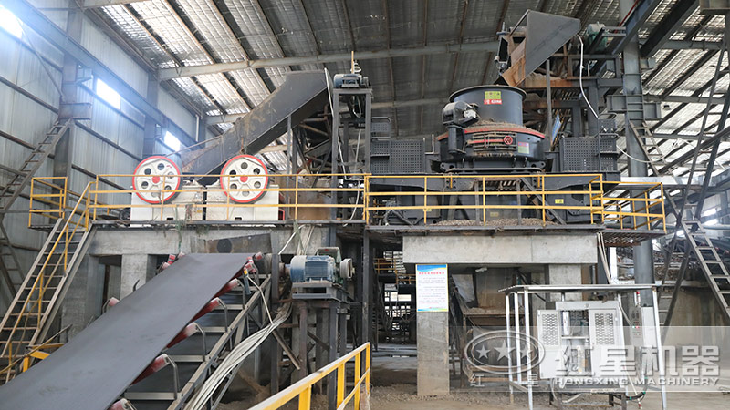 鄂破+圓錐破+制砂機組成的制沙生產線 鄂破+圓錐破+制砂機組成的制沙生產線