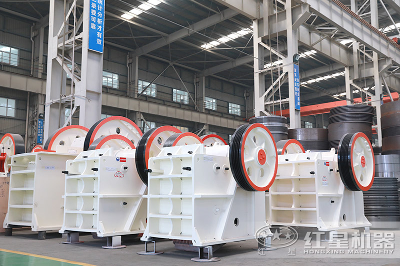 一條時產(chǎn)量300噸碎石生產(chǎn)線用912鄂破行嗎？出料粒度多少（附現(xiàn)場）