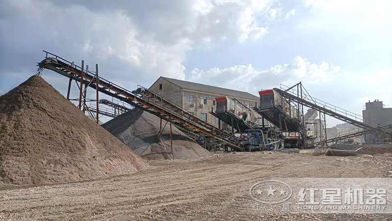 移動制沙生產線現場 移動制沙生產線現場