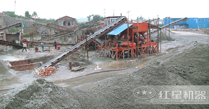 時(shí)產(chǎn)150噸煤炭粉碎作業(yè)生產(chǎn)線 時(shí)產(chǎn)150噸煤炭粉碎作業(yè)生產(chǎn)線