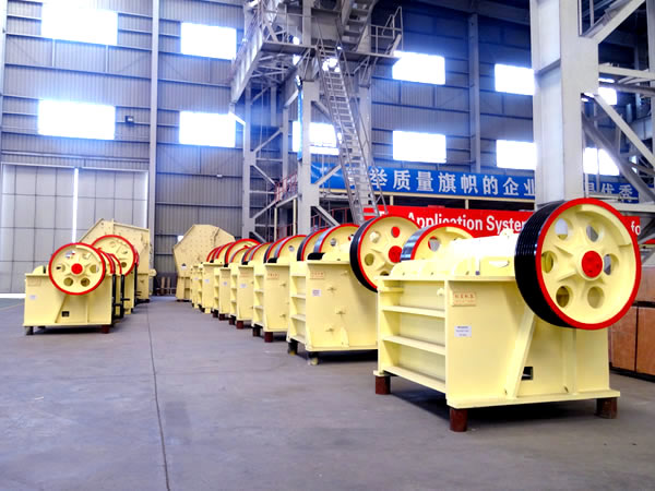 綠柱石破碎機(jī)廠家圖片