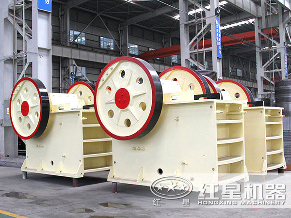 時產(chǎn)1000立方石子顎式破碎機