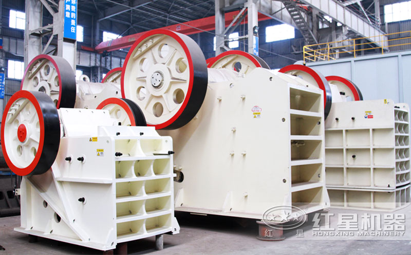 小型石子粉碎機廠區實拍