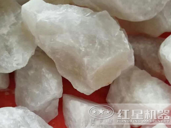 專用于加工石英石的碎石機設備詳情介紹