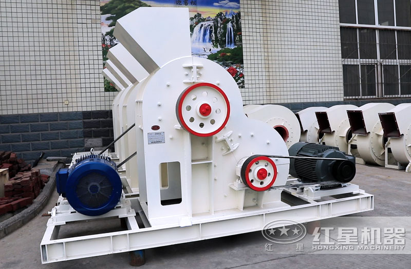 煤矸石粉碎機車間