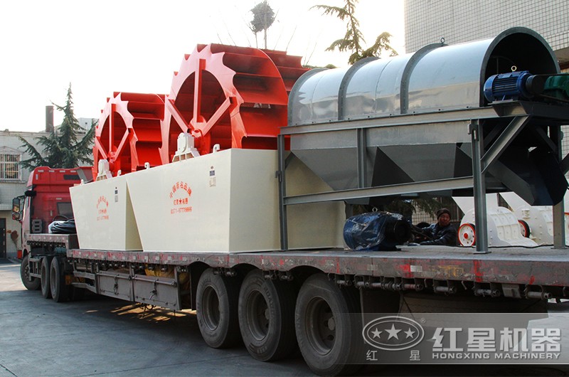 紅星輪式洗砂機發貨現場