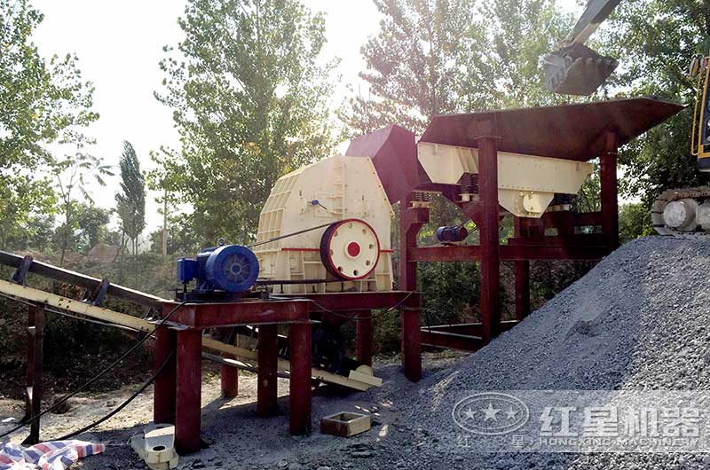 重錘式破碎機現場