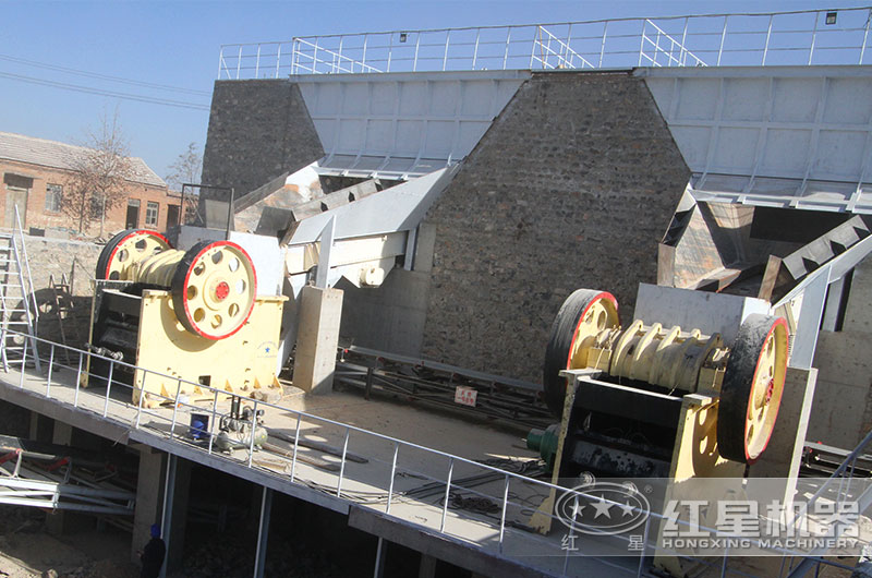 砂石骨料生產(chǎn)現(xiàn)場