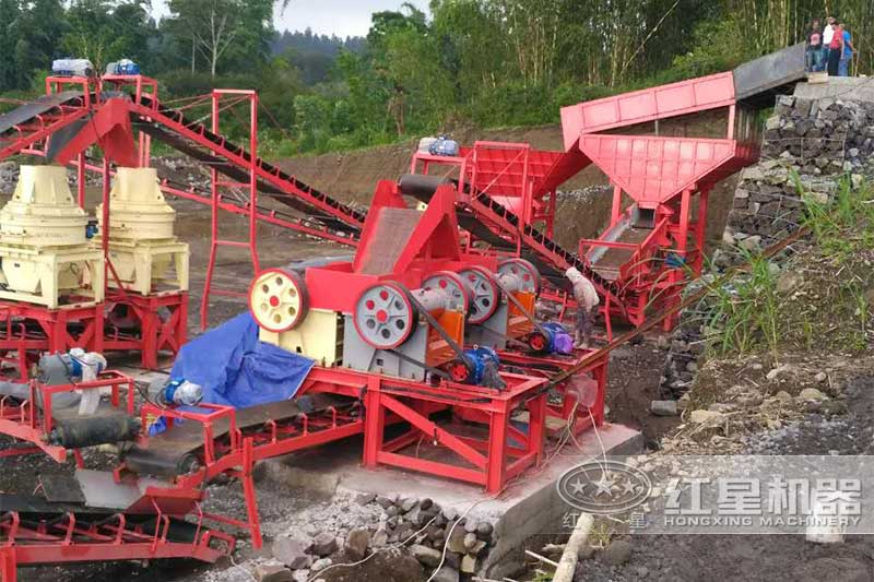 4臺小顎破機現場