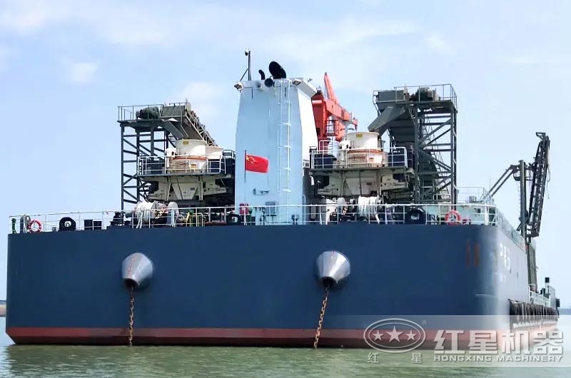 時產600噸船載砂石生產線，下水投產了