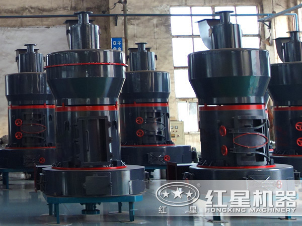 超細(xì)粉碎機整齊擺放圖