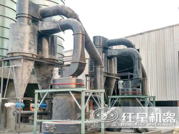 紅星珍珠云母磨粉機現場圖